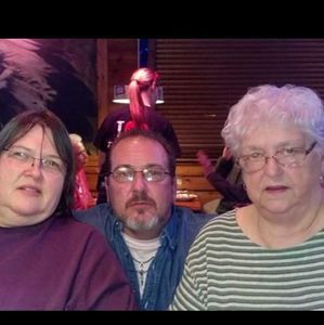 Meet your Posher, Dion